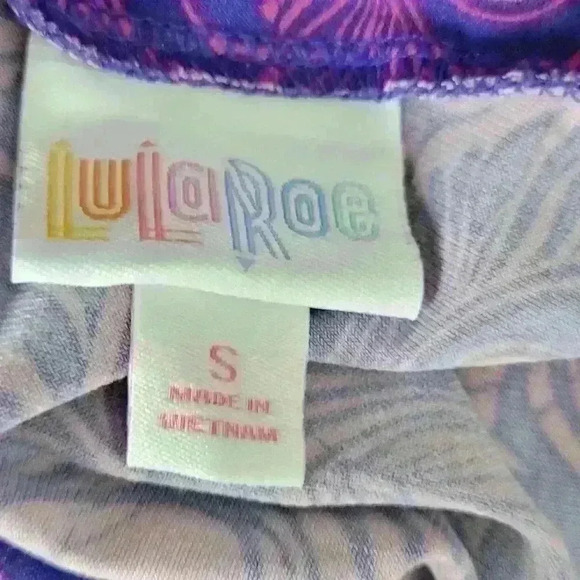 LuLaRoe Azure skirt in purple feathers Sz small - Picture 4 of 4